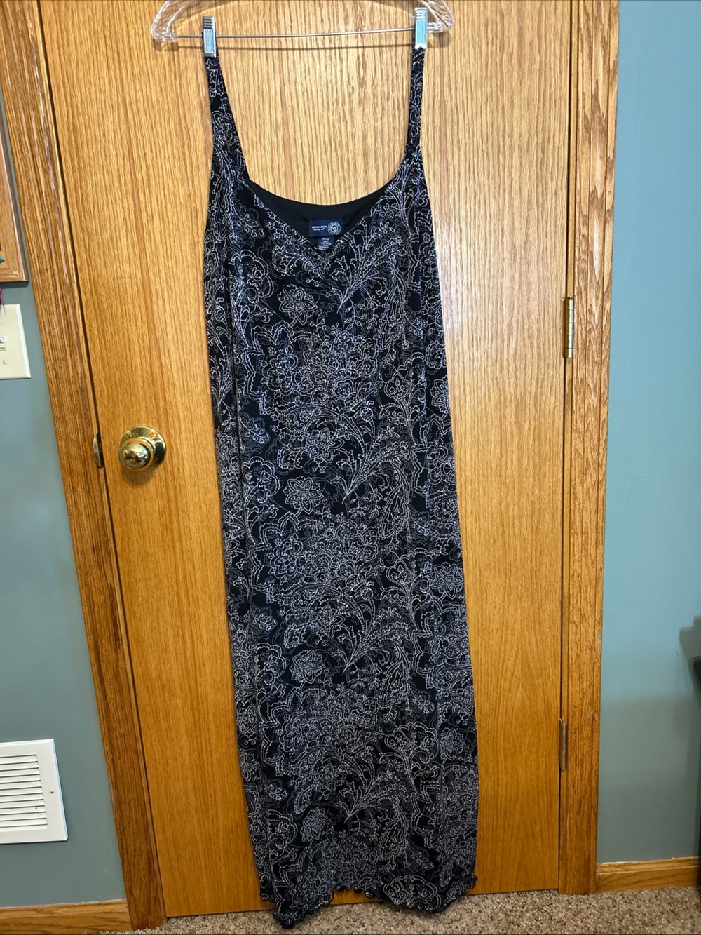 Venezia Jeans Maxi Dress Women 26/28 Black White Floral Sleeveless Nylon Flowy